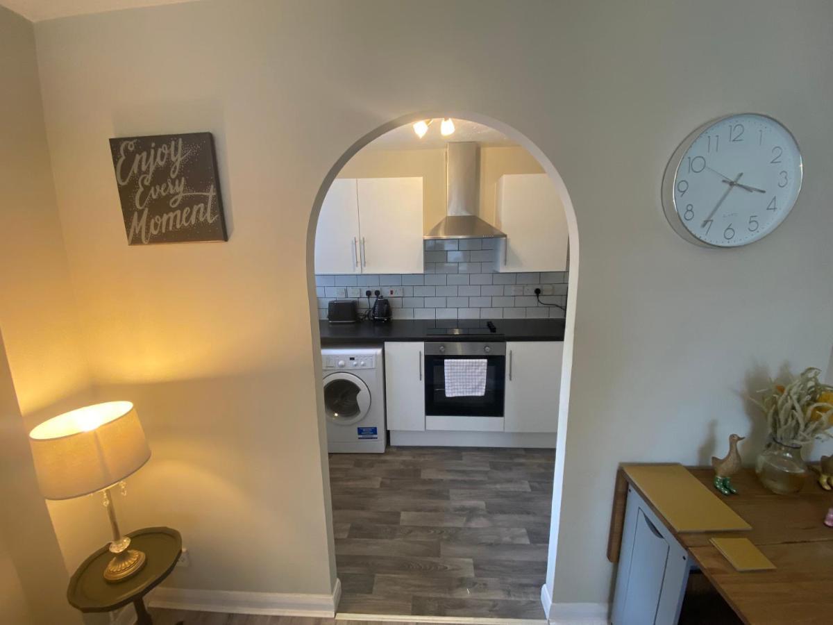 斯劳Windsor Burnham Ascot Haven Sleeps 4别墅 外观 照片